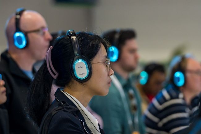 Walk-in Labs headset