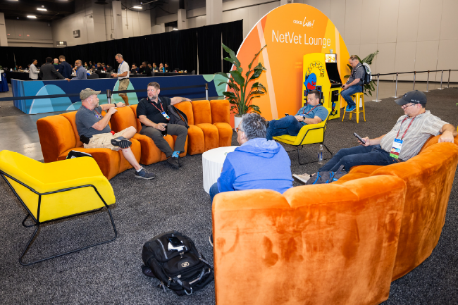 Attendees in the NetVet lounge
